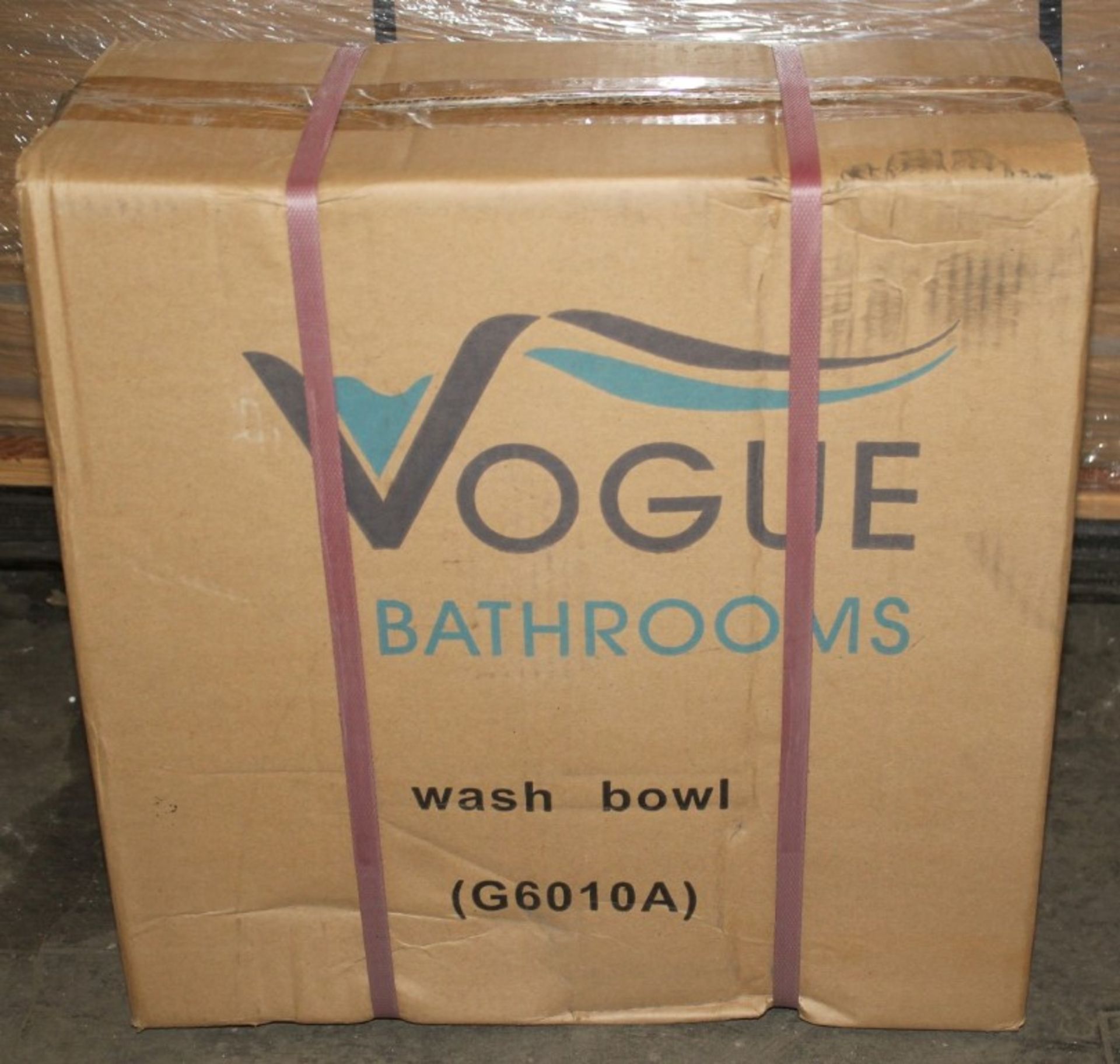 1 x Vogue Bathrooms FORMA Single Tap Hole VANITY SINK BASIN - 550 x 480mm - Product Code VCB403 - - Image 3 of 3
