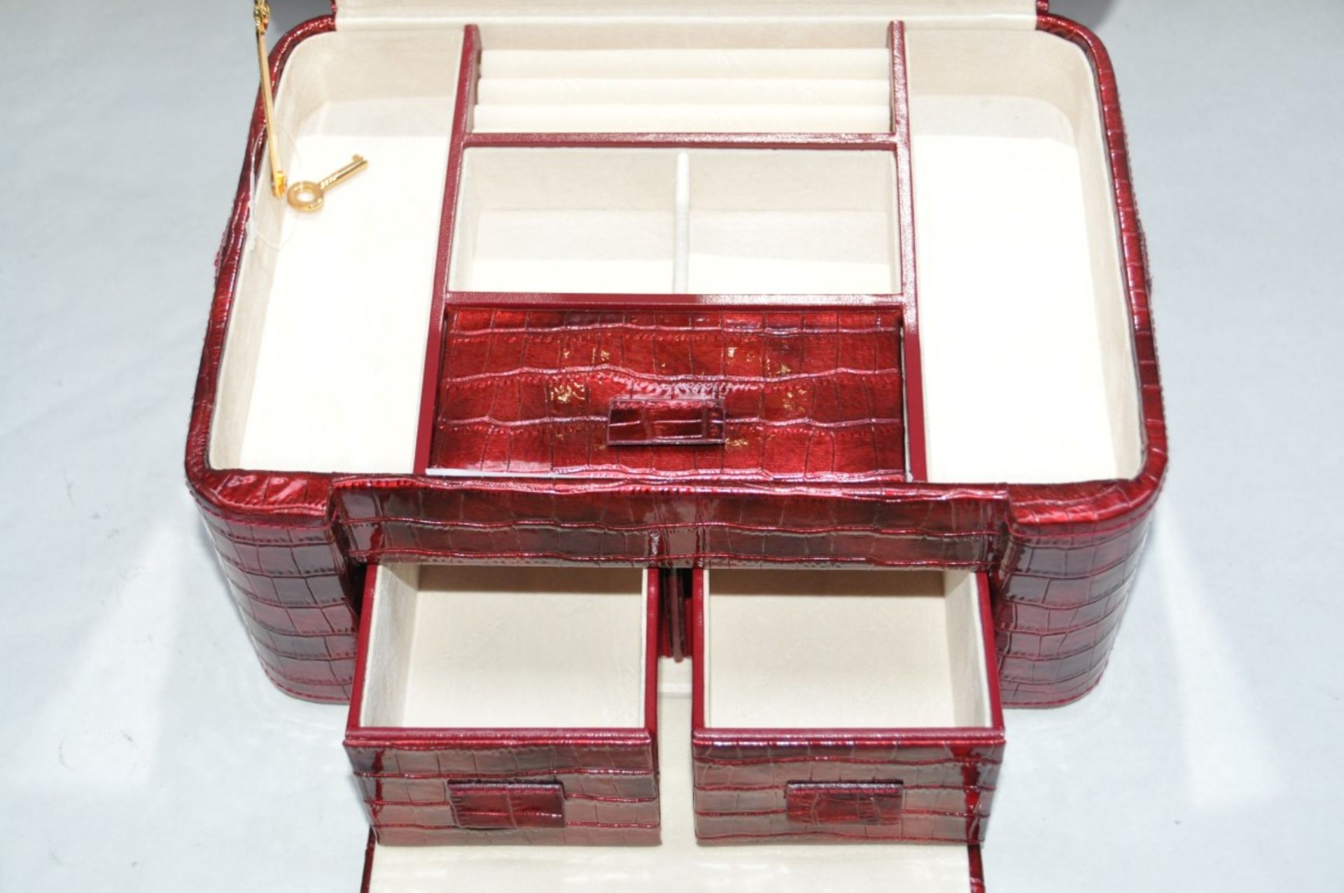 1 x "AB Collezioni" Italian Genuine Suede-Lined Luxury "Epoque" Jewellery Box (E130B) - Ref: LT000 - - Image 3 of 6