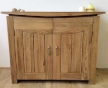 1 x Matlock Solid Oak 2 Door Sideboard - MADE FROM 100% SOLID OAK - CL112 - New, Ready Built & Boxed