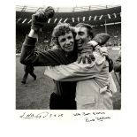 SUNDERLAND: A good, large signed 16 x 20 photograph by both Bob Stokoe (1930-2004) English