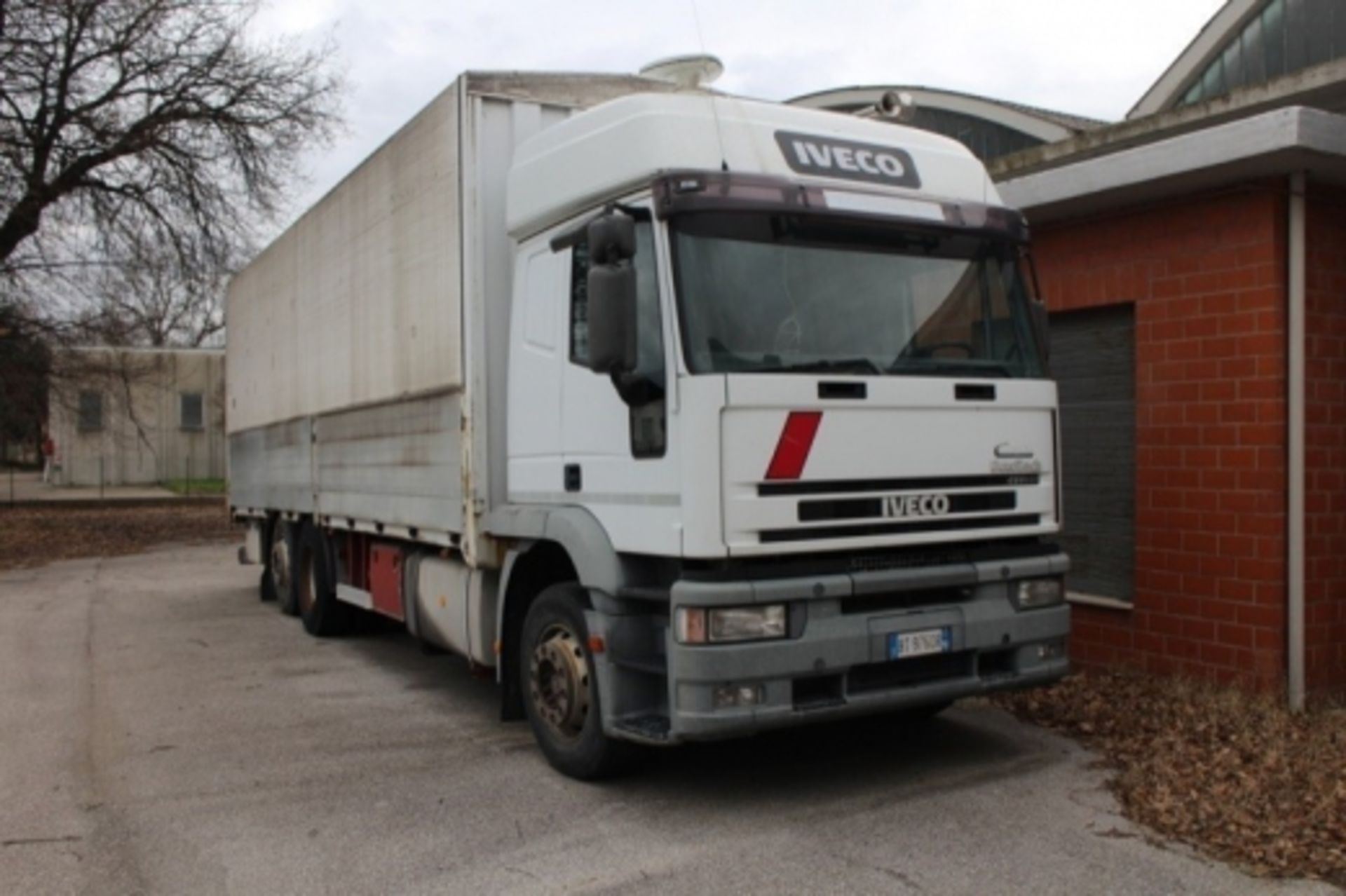 1,Truck OM 140 Iveco Eurotech plate n. BT976DR Click here for more details