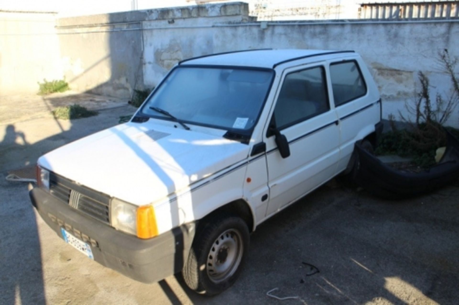 1,Autovettura Fiat Panda targa BG859WR immatric. '2000 benzina Click here for more details