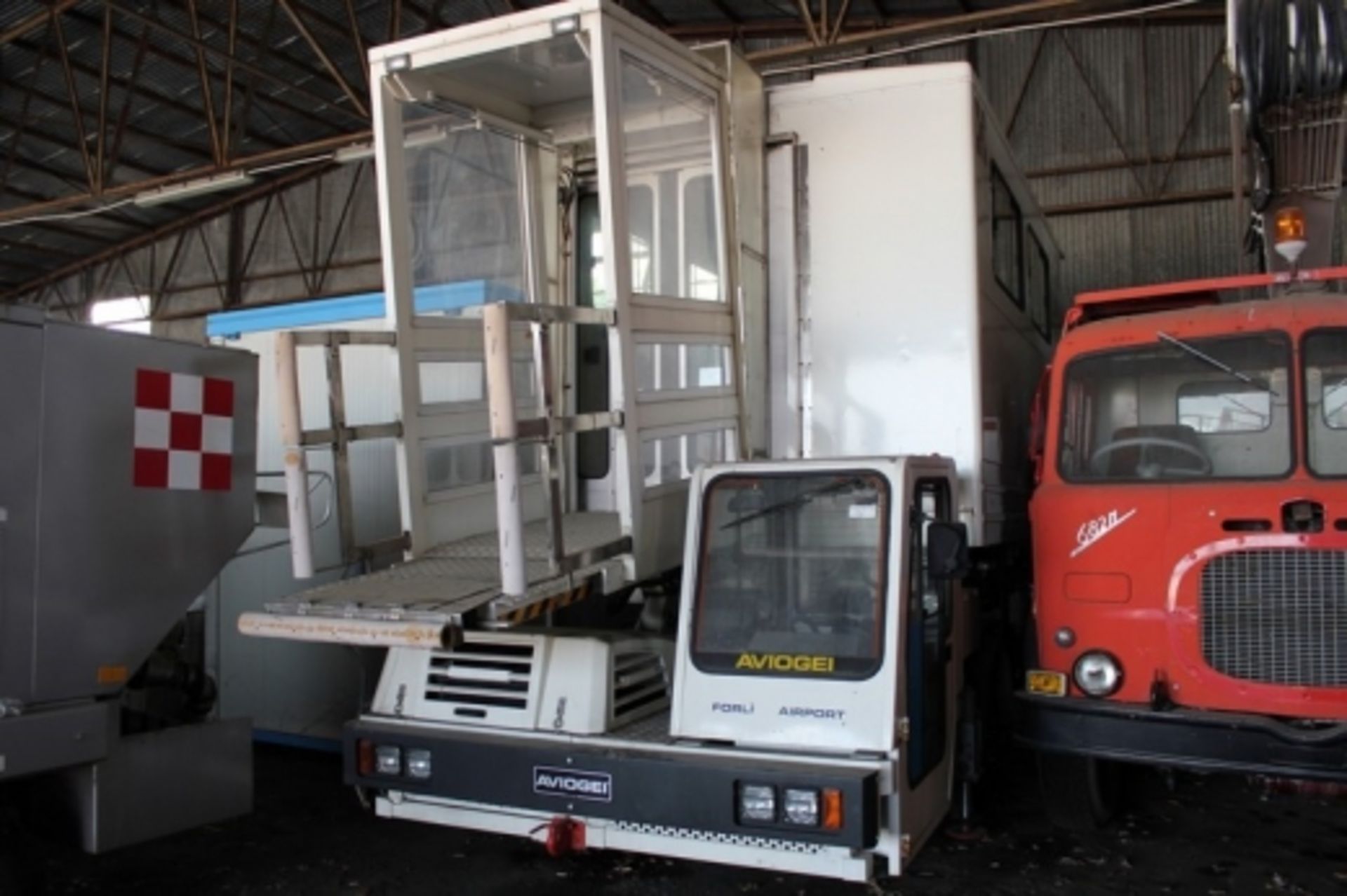 1,N.1 Ambulift Eau 1000  with 3 seats (Purchasing year 2009) Click here for more details