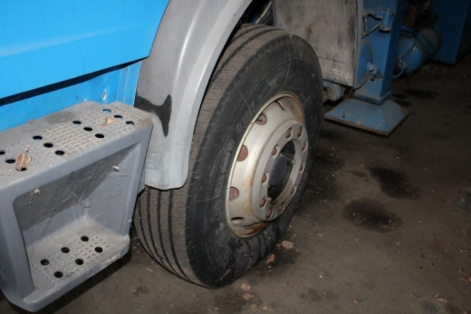 1,Cristianini Truck for de-icing, Iveco (purchase year 2005) Click here for more details - Image 3 of 4