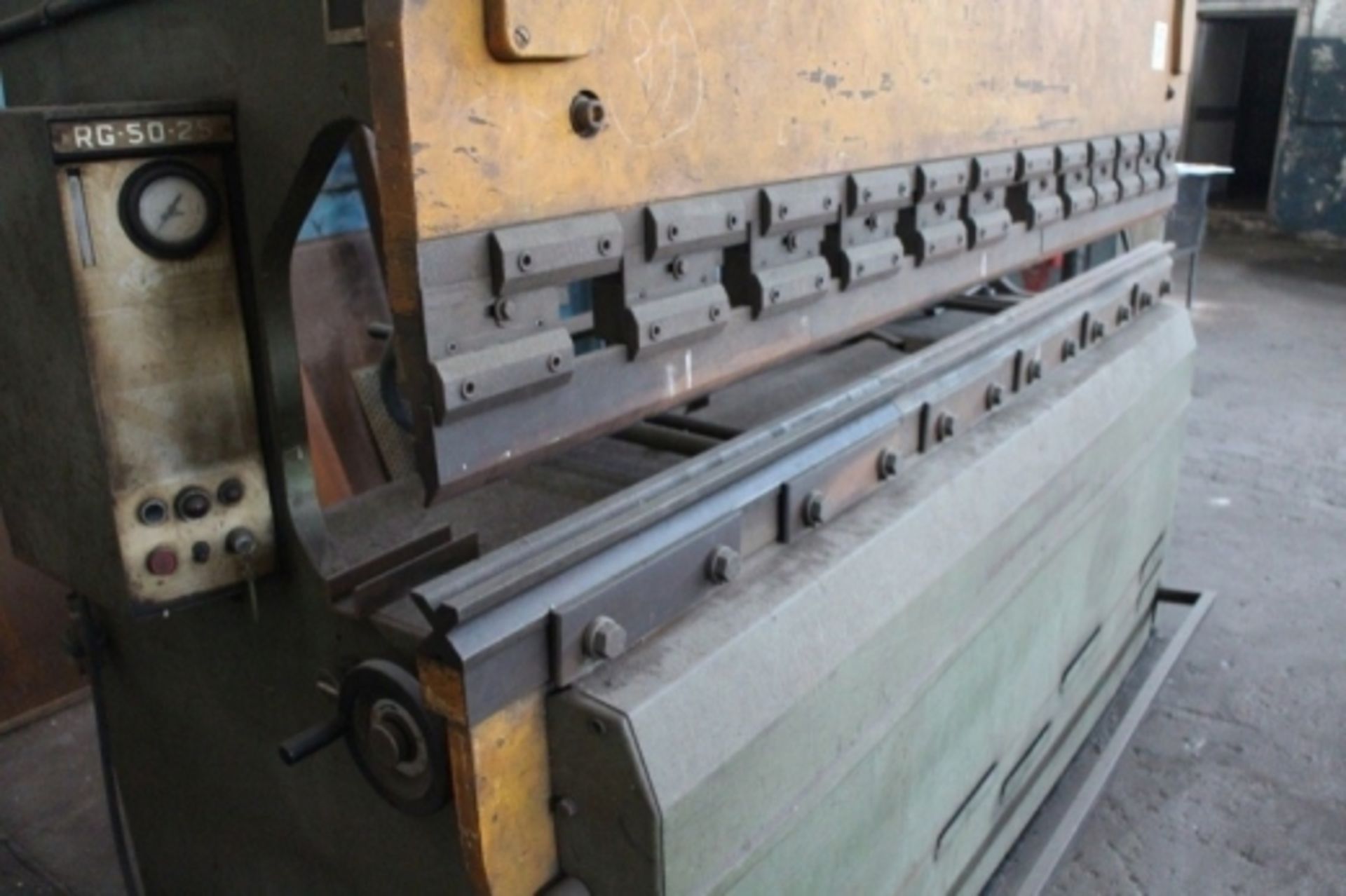 1,PRESS BRAKE BRAND SCHIAVI MOD. RG 50-25,SERIAL N. 337 Click here for more details - Image 4 of 4