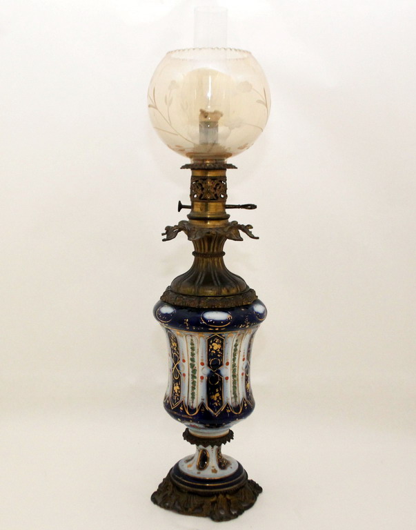 Lampada da tavolo in metallo e maiolica dipinta a mano cm.73 primi 900.