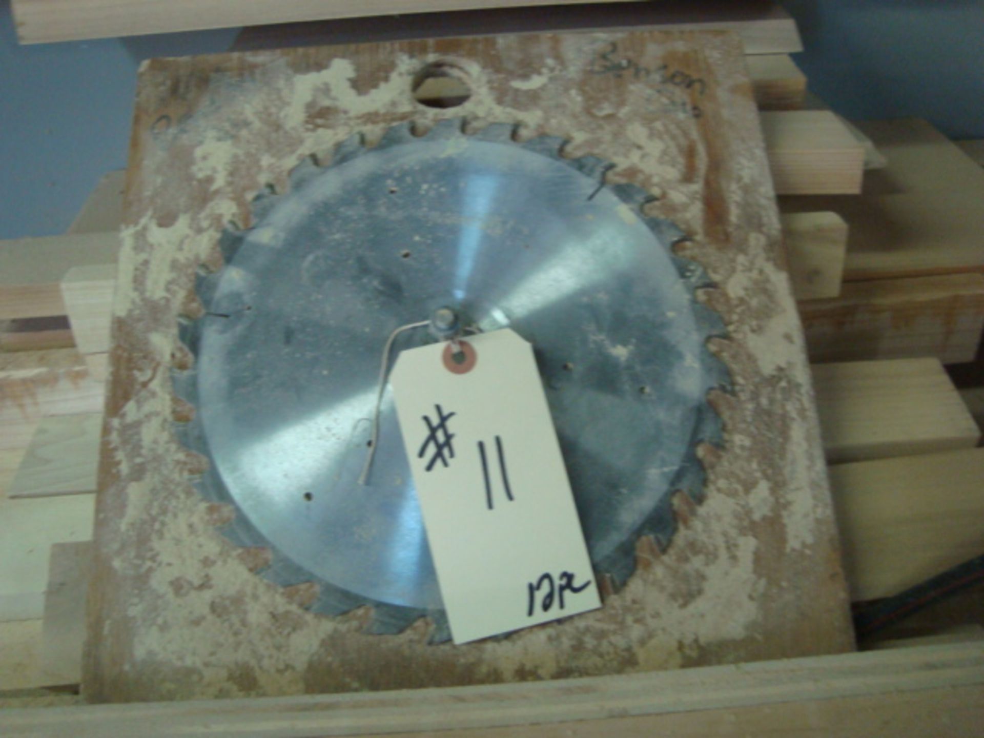 10" SAW BLADES - Image 6 of 6