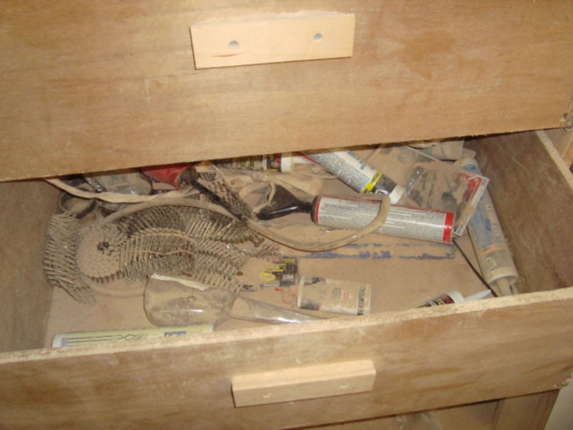 CONTENTS OF CABINET  HARDWARE, TOOLING, ECT - Image 5 of 5