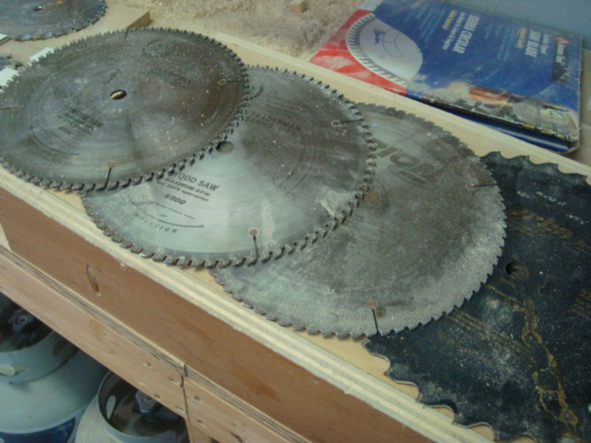 10" SAW BLADES - Image 5 of 6