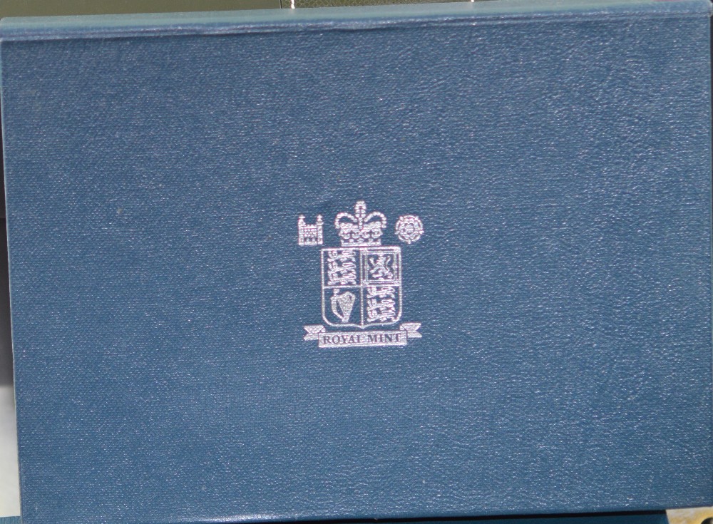 1990 Royal Proof Coin Collection In original case, private collection
 
Postage only auction £14.