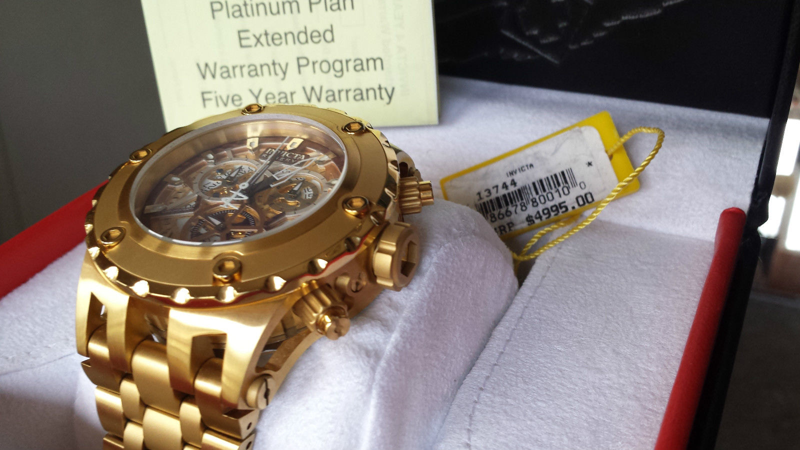 Invicta Reserve 1568 Dive Watch Gold Chronograph,boxed all papers included along with price- $4995 - Image 2 of 9