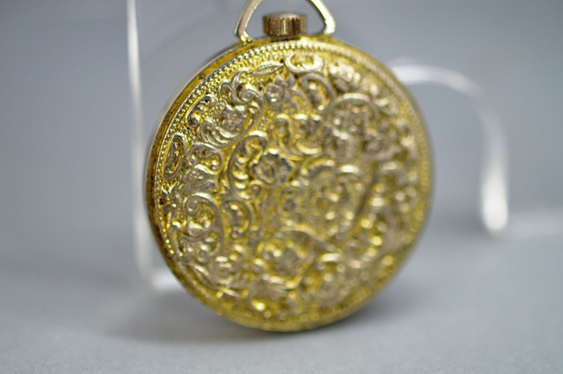 An antique gold plated pocket watch - Image 2 of 3