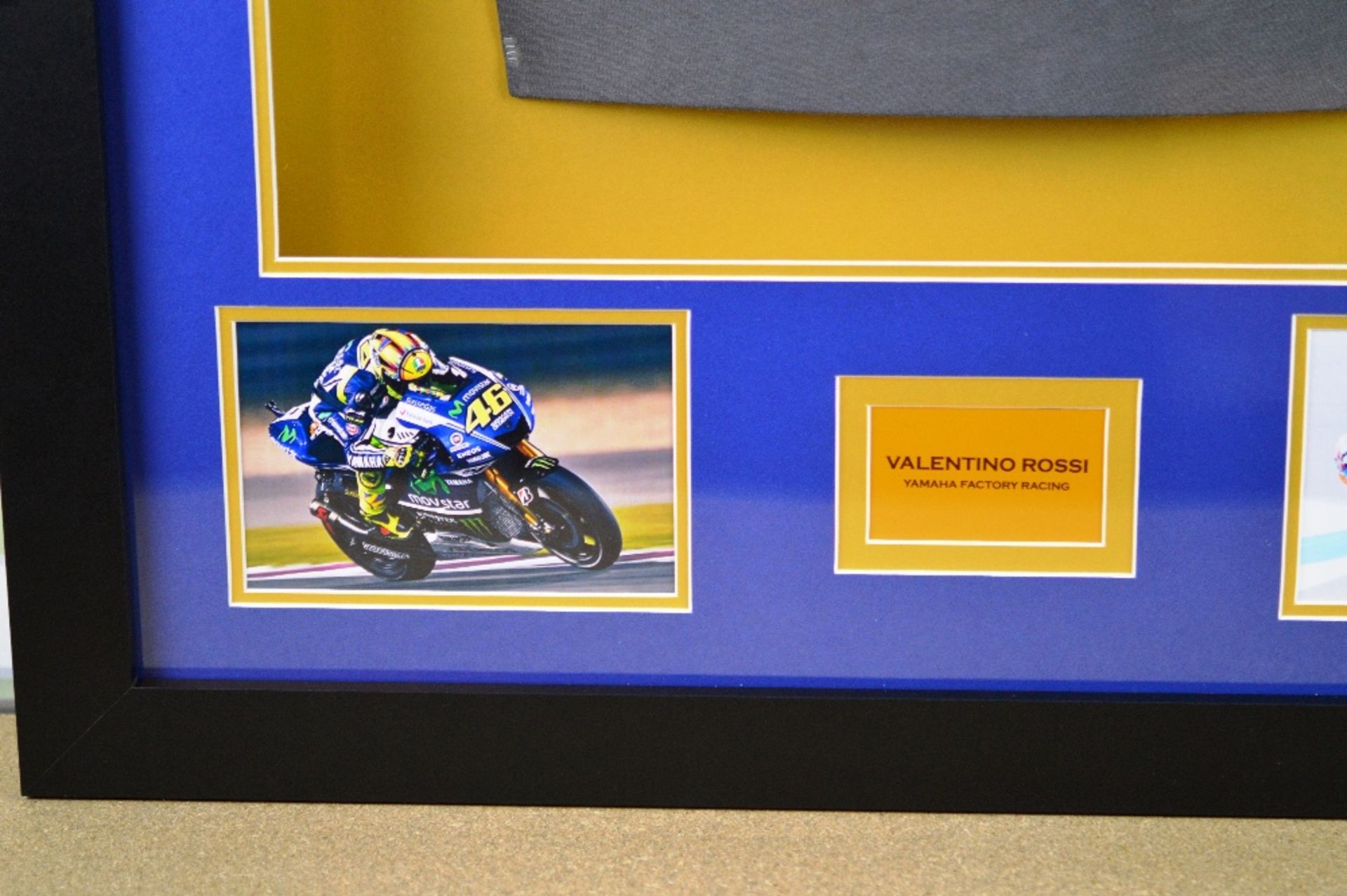 Motorbike legend Valentino Rossi Signed Yamaho Jersey professionally framed, comes with 2 COA's - Image 4 of 4