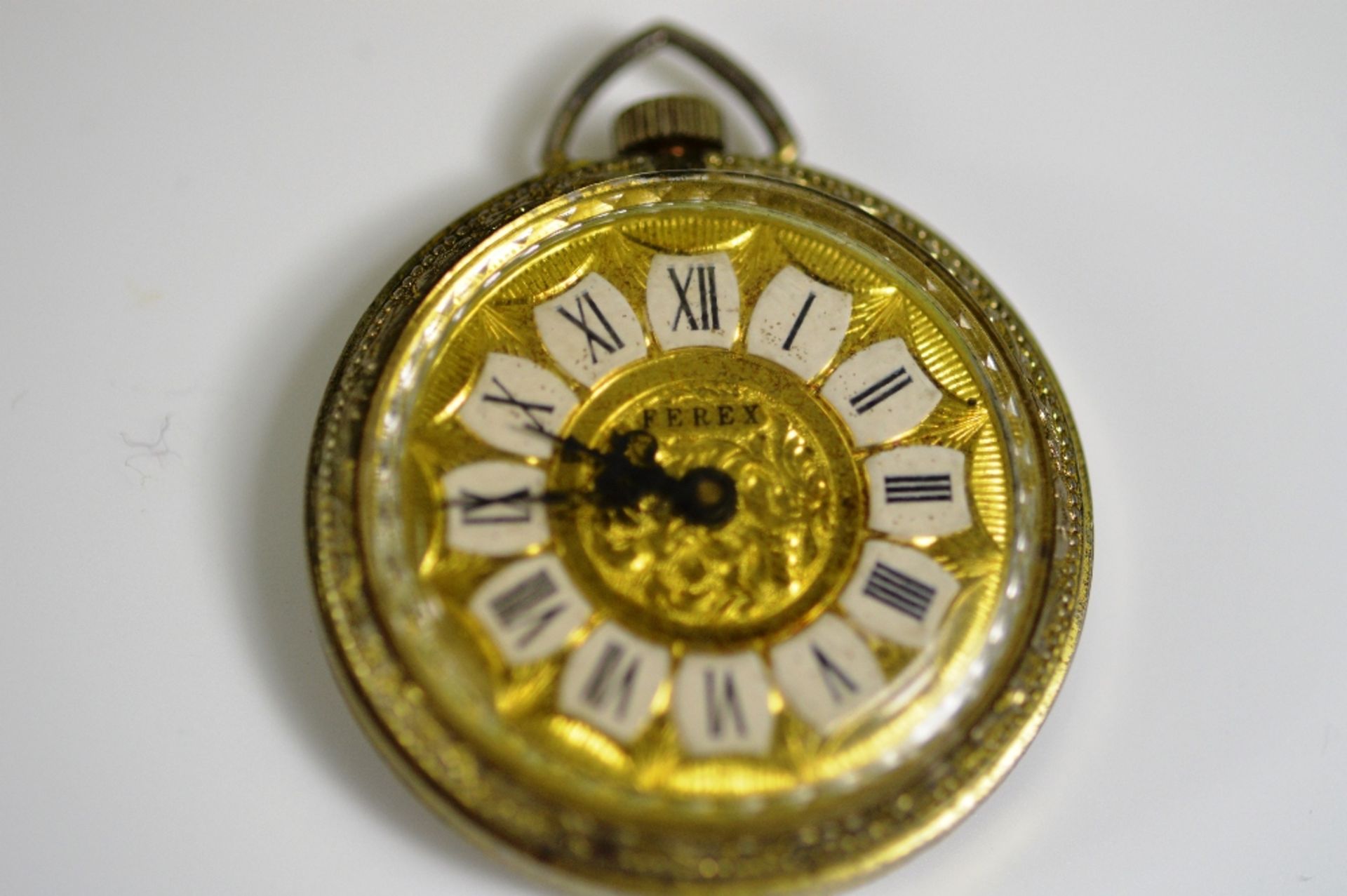 An antique gold plated pocket watch - Image 3 of 3