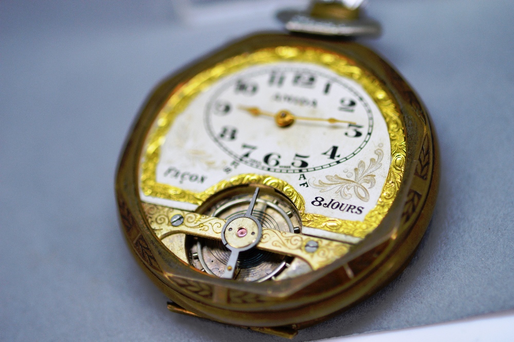 An antique pocket watch - Image 2 of 2