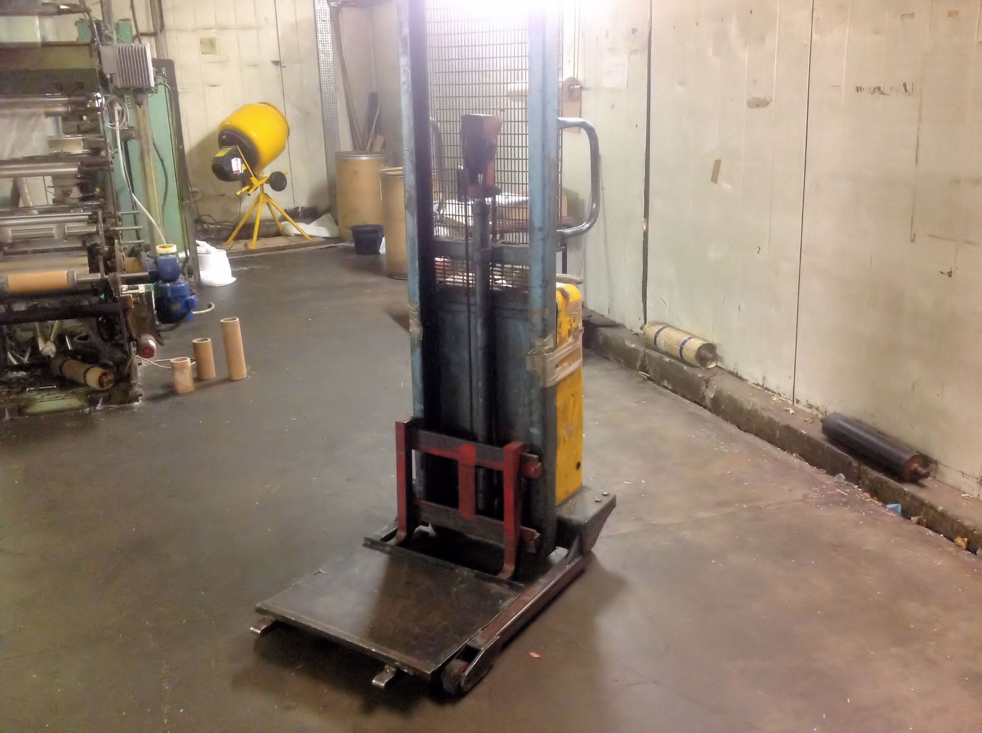 BX Eccles 1120 electric pedestrian forklift - Image 4 of 7