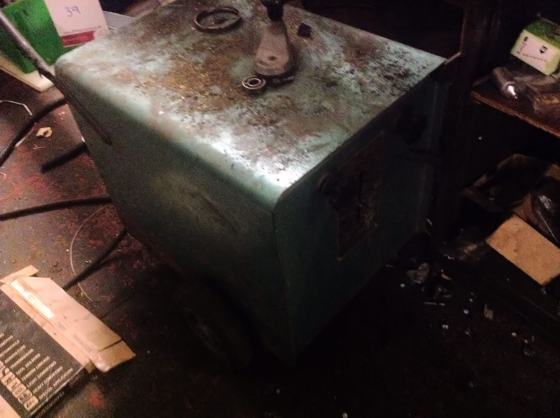 Arc triangle welder