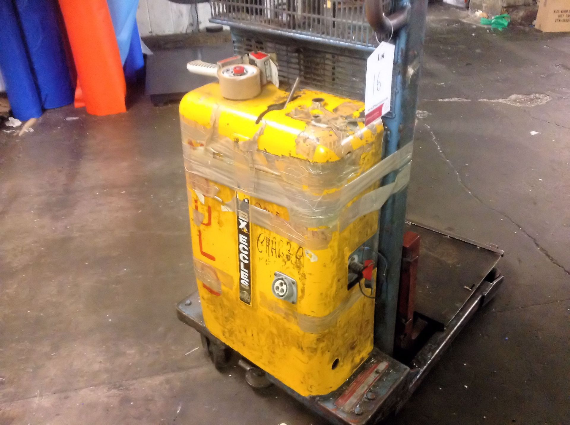 BX Eccles 1120 electric pedestrian forklift - Image 2 of 7