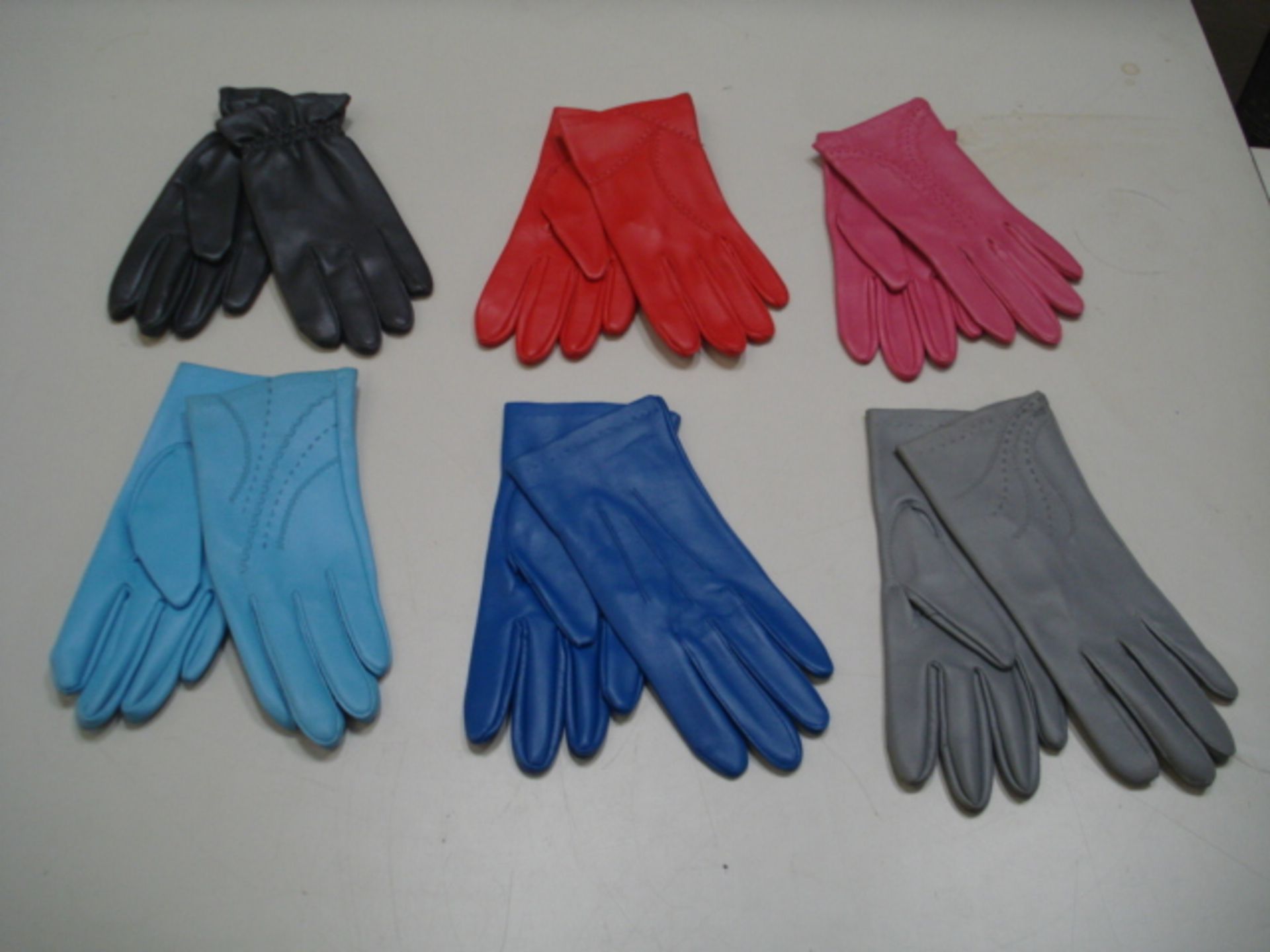 66 x Various leather gloves Various colours