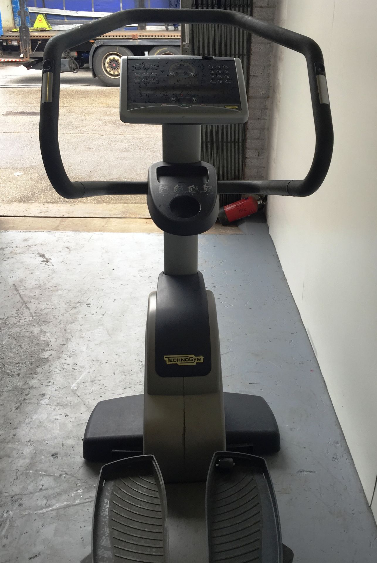 TechnoGym Wave Cardio Machine - Image 11 of 12