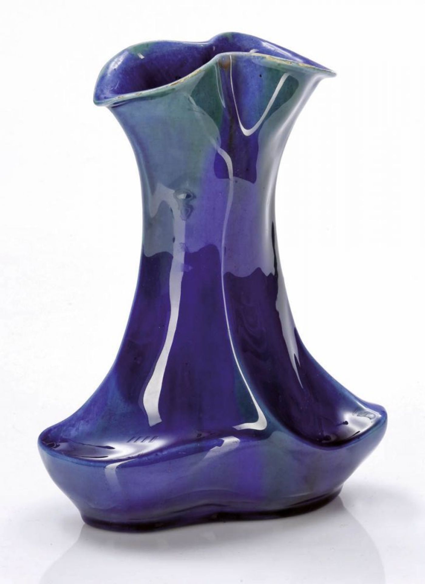 Passige Vase Entwurf  wohl Emmy von Egidy - Ausführung Gebrüder Meinhold, Schweinsburg bei Dresden