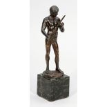 Alfred Moret1853 Tours - 1913 Paris - Schwertkämpfer - Bronze. Braun patiniert. Grüner Marmorsockel.