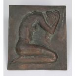 Hans Gerwing1893 Gelsenkirchen - 1974 Düsseldorf - Kniender weiblicher Akt - Bronzerelief. Braun