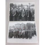 2 Fotografien Würzburg, sog. 3. Reich, 1. Mai 1935, Residenzplatz Würzburg, BDM Mädchenund Männer in