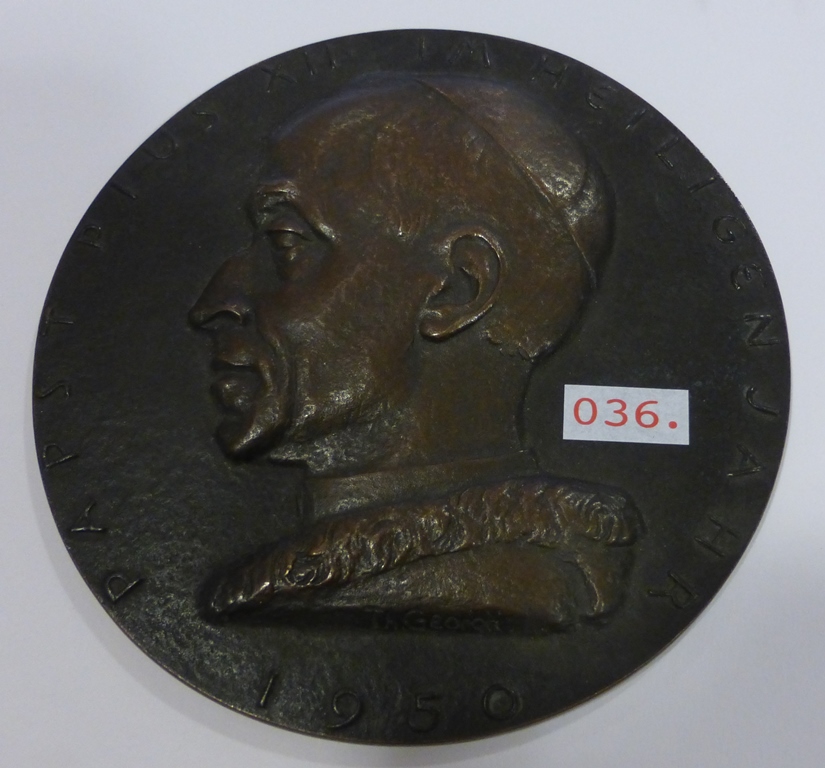 Georgii, Theodor (1883 Borowitschi/Shdani bei Sankt Petersburg - 1963 Esslingen),Bronzeplakette "