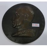 Georgii, Theodor (1883 Borowitschi/Shdani bei Sankt Petersburg - 1963 Esslingen),Bronzeplakette "