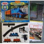 Hornby 00 Thomas train set (new)