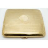 Early 20th c 9ct gold cigarette case with engine turn relief (approx 90g)