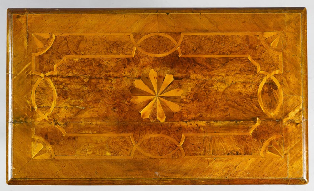 TABLE, Baroque, Sweden. Walnut and burlwood, inlaid with geometric fillets and star. Rectangular - Image 2 of 2