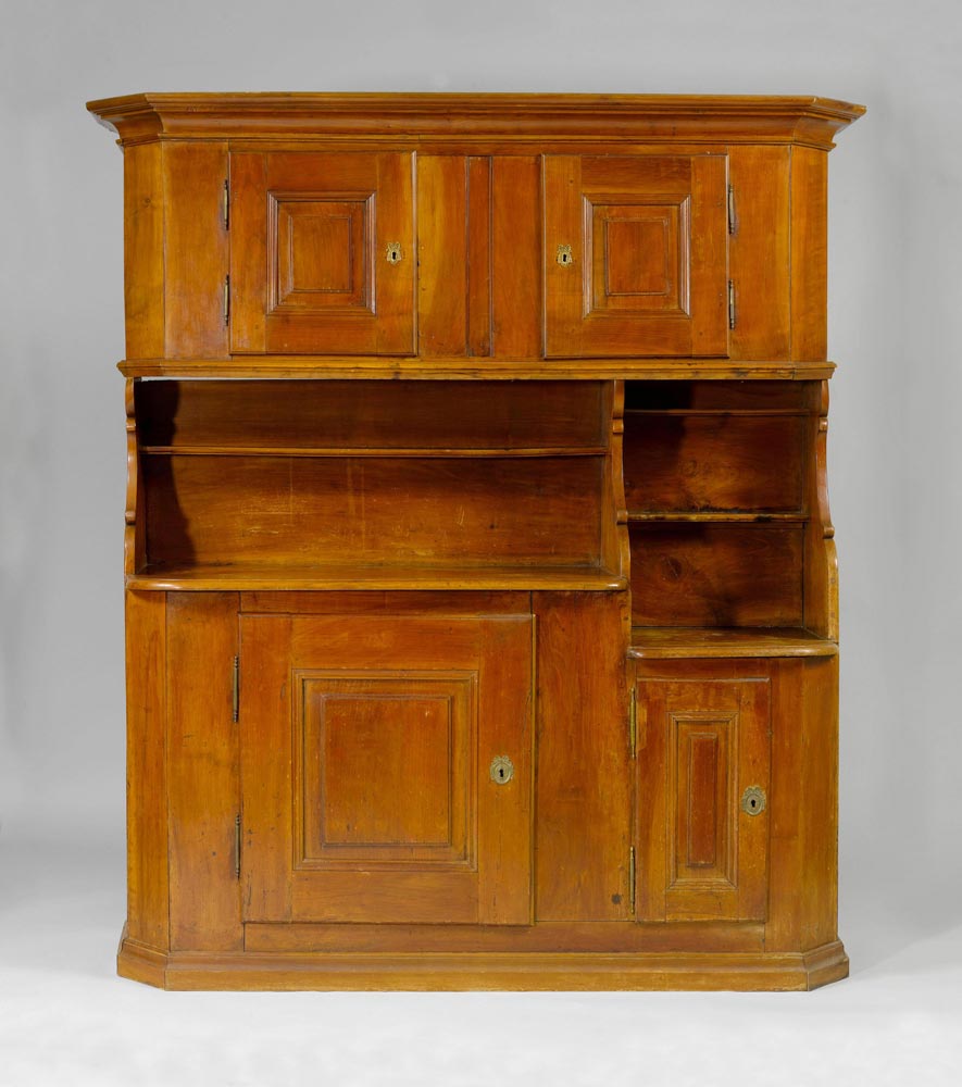 BUFFET WITH COMPARTMENTS, Baroque, Switzerland, end of the 18th century. Cherry wood. Upper and