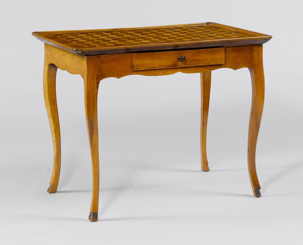 SIDE TABLE, Baroque, probably Berne. Walnut and beech, inlaid with a geometric pattern. Rectangular,