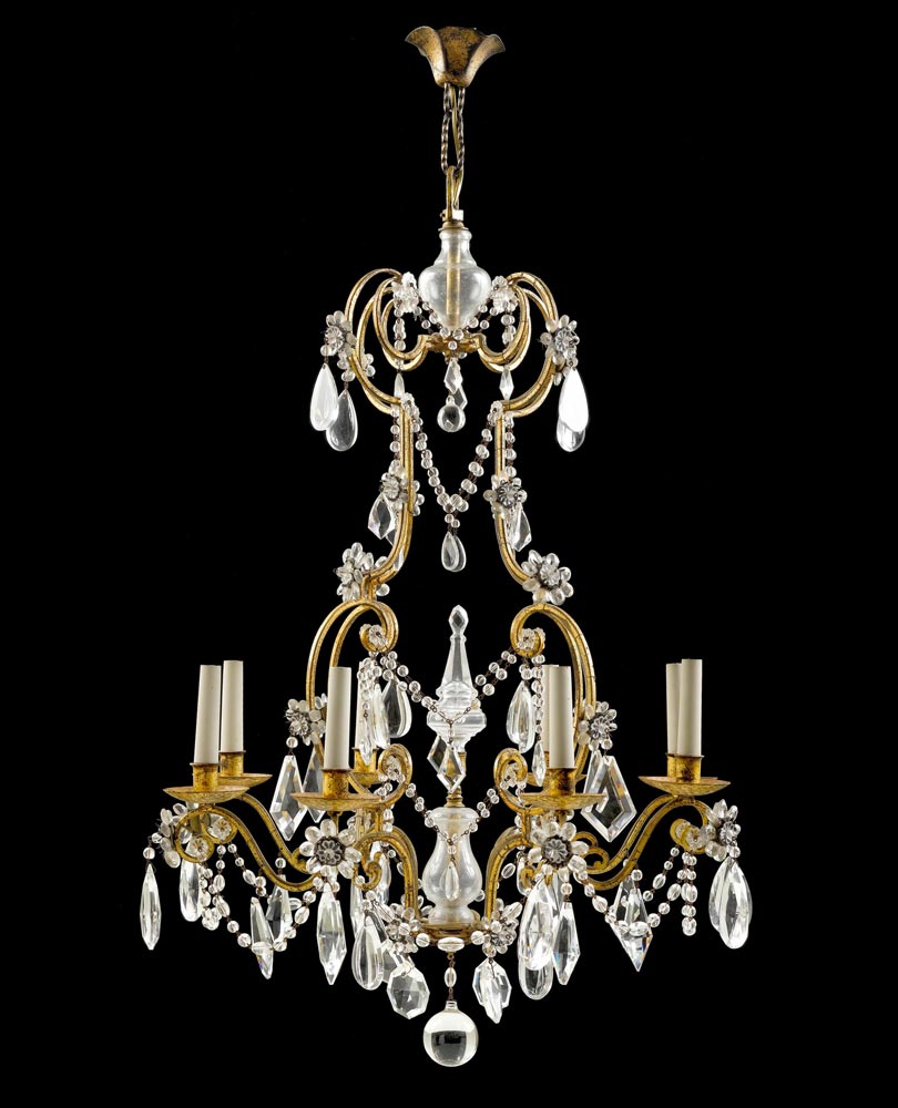 CHANDELIER, Baroque style, 20th century. Pierced, curved gilt metal frame with 8 light branches.