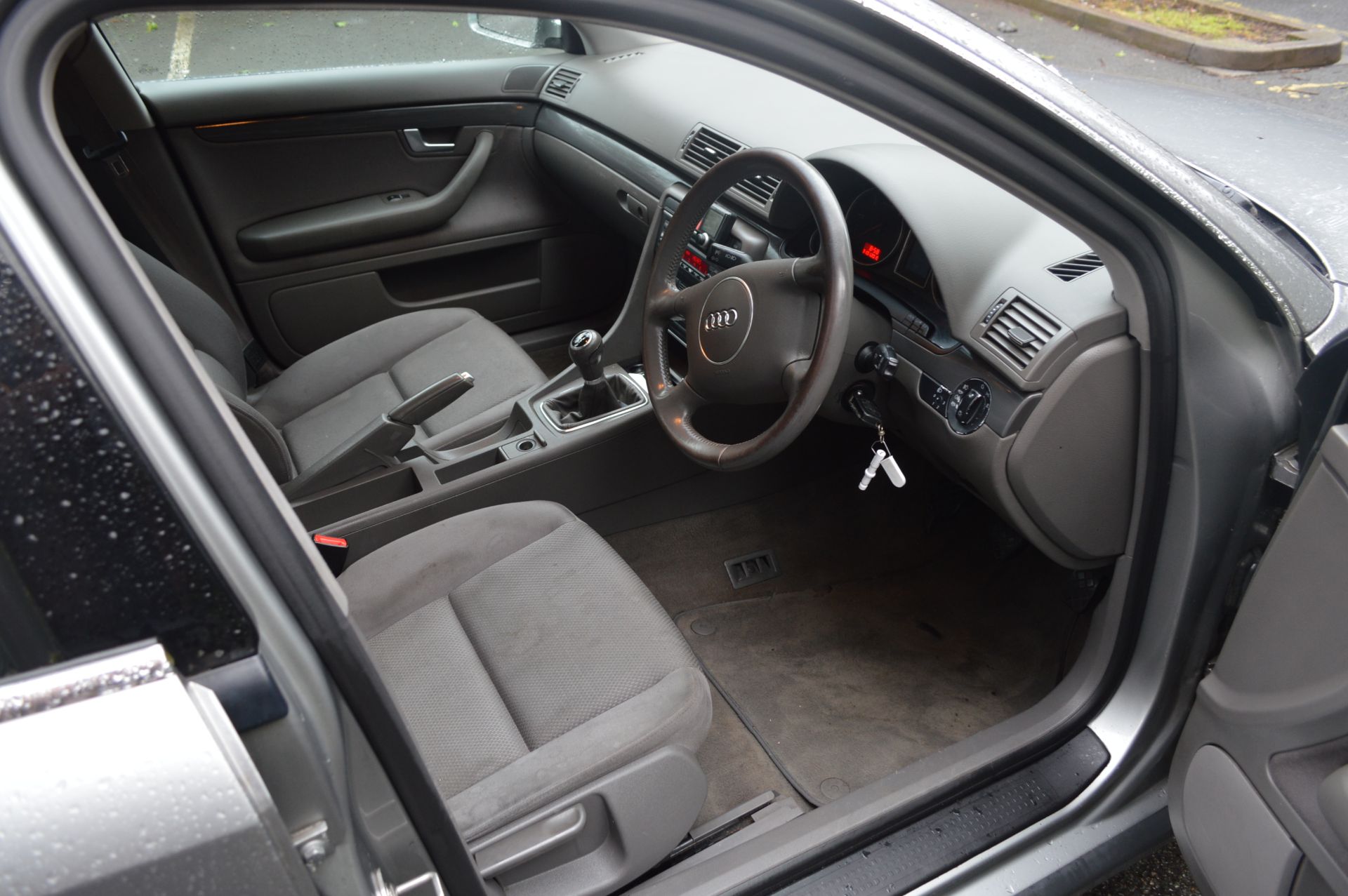 Audi A4 1.9 TDI SE Avant
Registration No: NV02 OTA (2002)
MOT June 4th 2015 
V5 & MOT Certifcate - Image 7 of 20