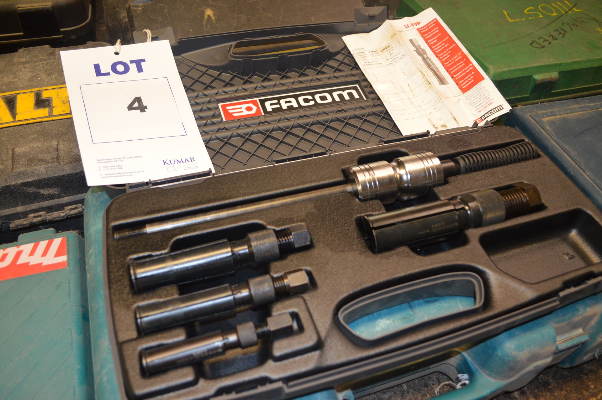 Facom U.49L Slide Hammer Kit with Carry Case & Attachments This item is located at Spa Gates Ltd,