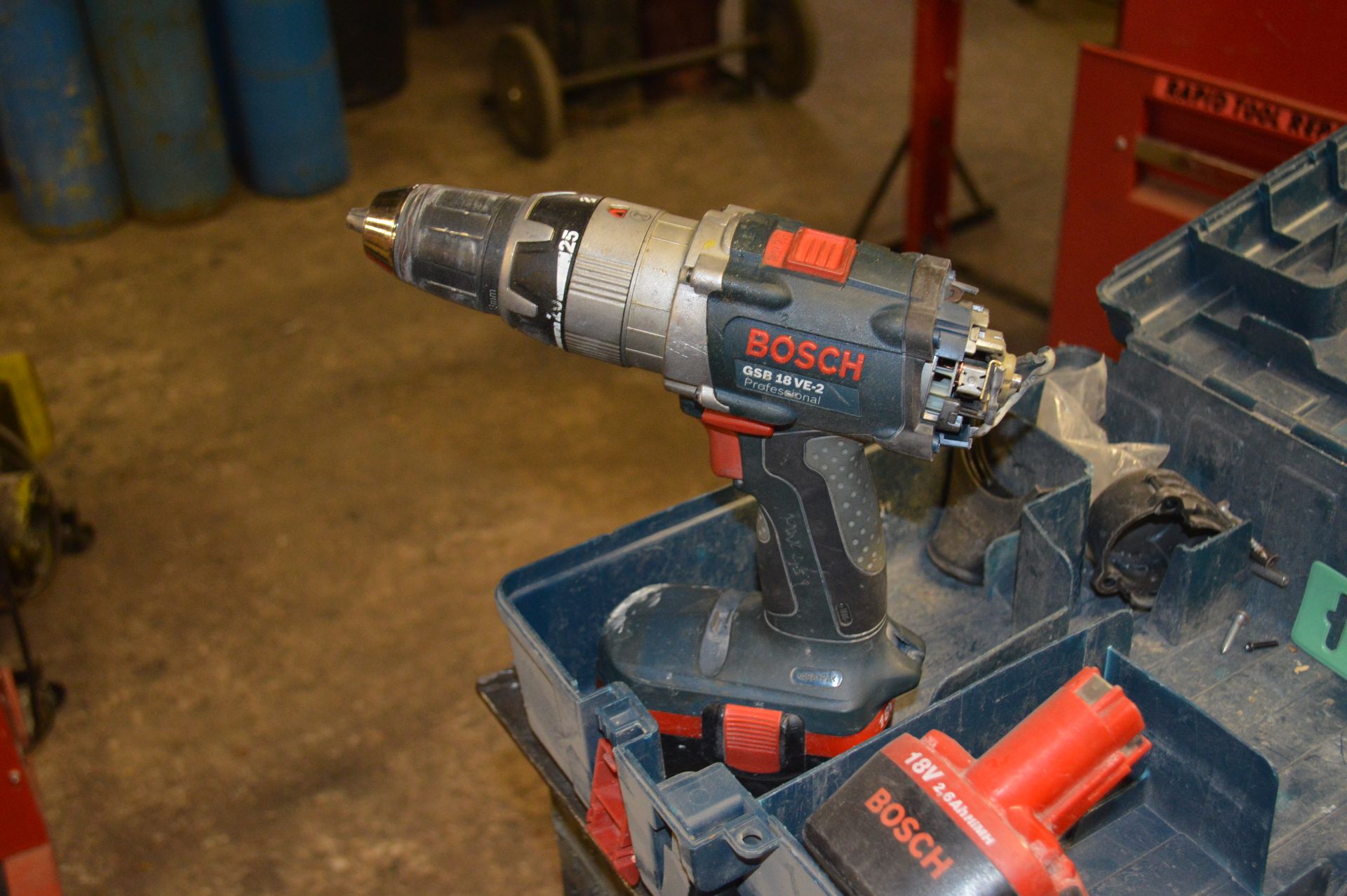 Bosch GSB 18VE-2 Drill complete with 
2 Bosch 18V 2.6AH NIMH Batteries & 
Carry Case (spares or - Image 2 of 4