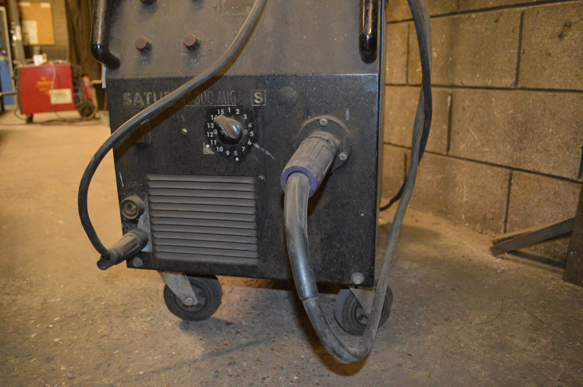 MG Saturn 300 Mig Welder 
located at Spa Gates Ltd, Blick Road, Warwick CV34 6TA and can only be - Image 4 of 10