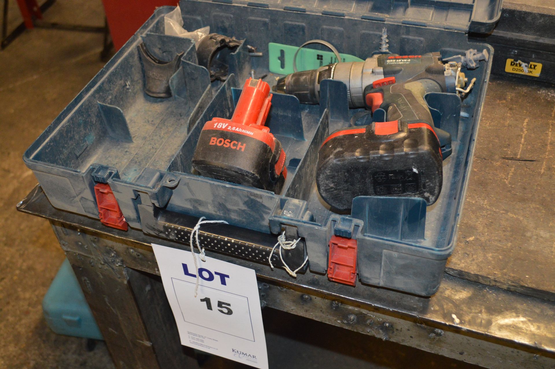 Bosch GSB 18VE-2 Drill complete with 
2 Bosch 18V 2.6AH NIMH Batteries & 
Carry Case (spares or