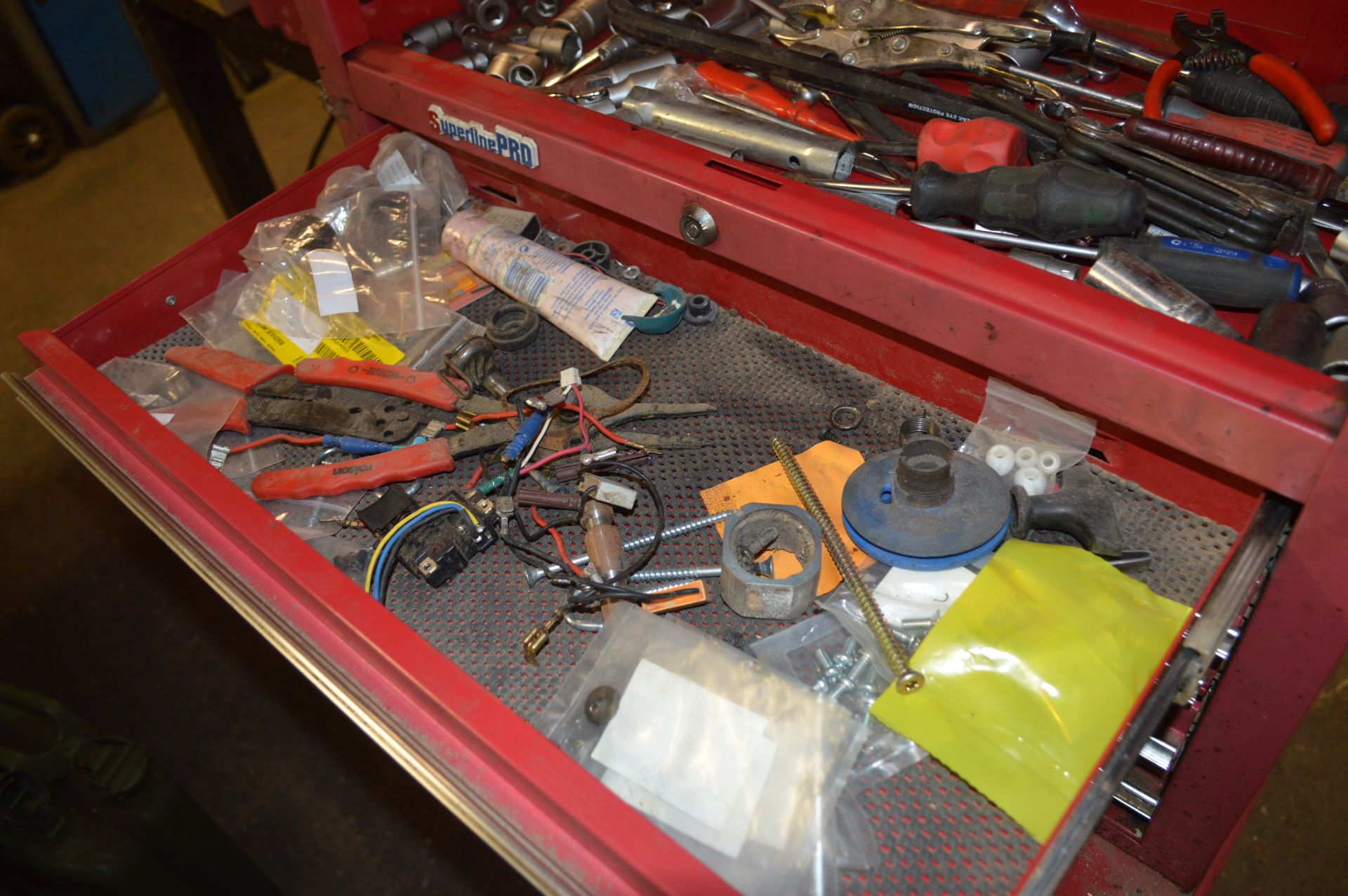 Superline Pro Mobile Tool Chest with 
Quantity of Tools including Snap On 
Screwdrivers, Snap On - Image 4 of 17