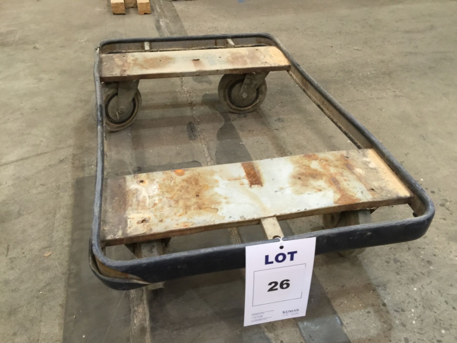 Make Unknown Mobile Trolley on Wheels. Size 1.05m - Image 2 of 4