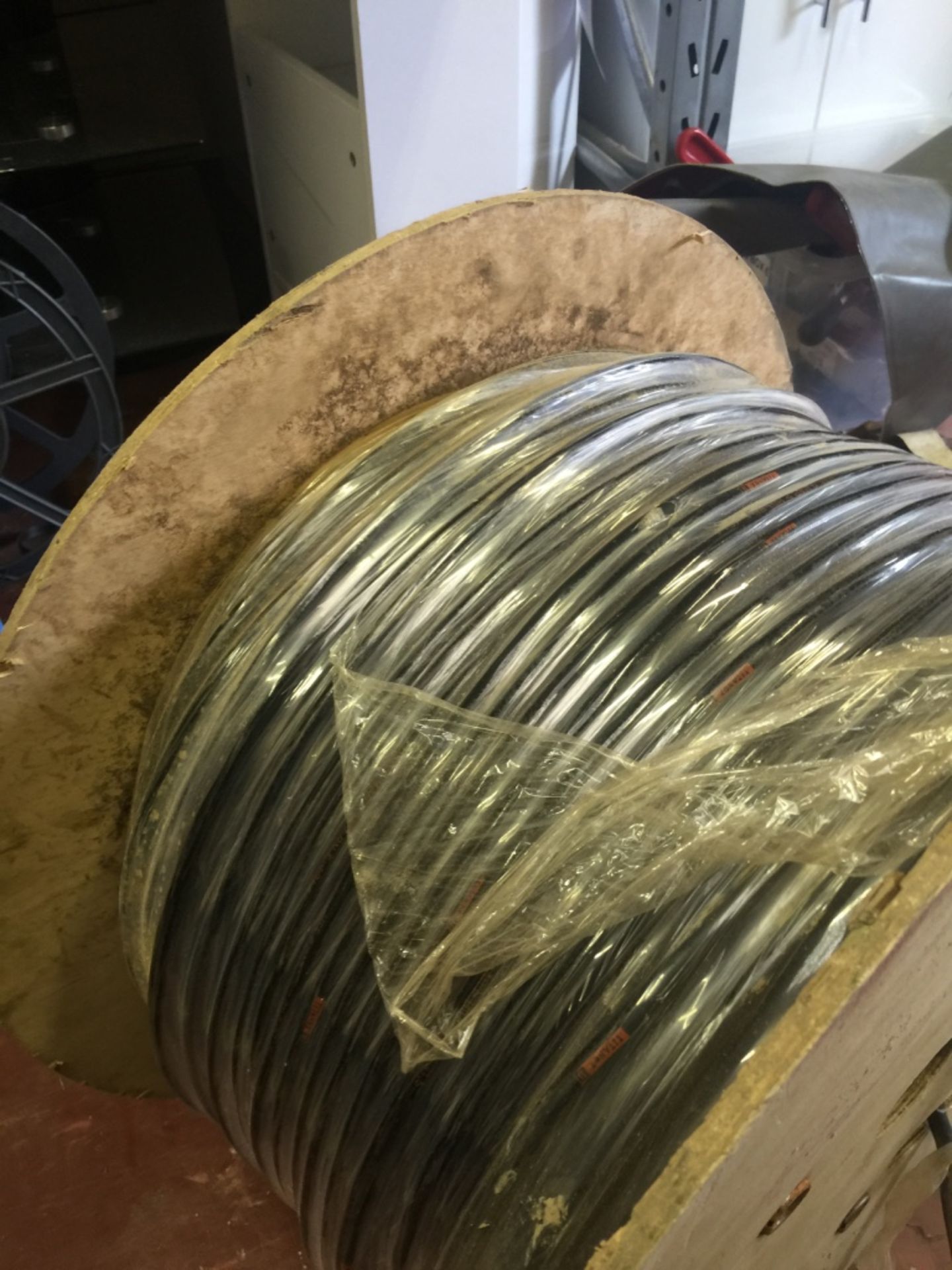 Full Reel Titanex 11 Quad Core Copper Cable Please - Image 6 of 6
