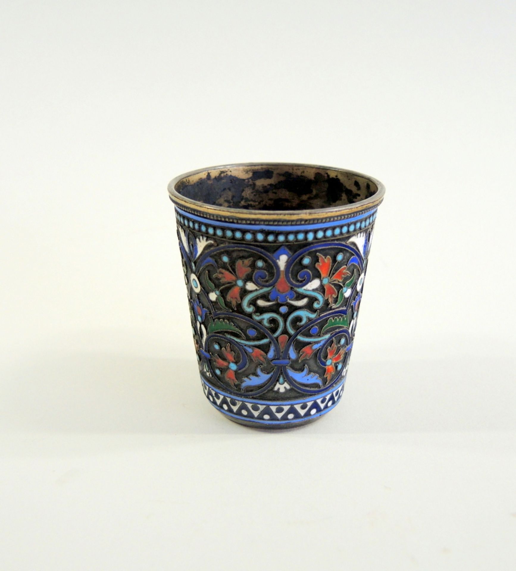 Cloisonné-Emaille Wodkabecher, Silber 84 zoltnikiWodkabecher, Silber 84 zolotniki, Cloisonné--