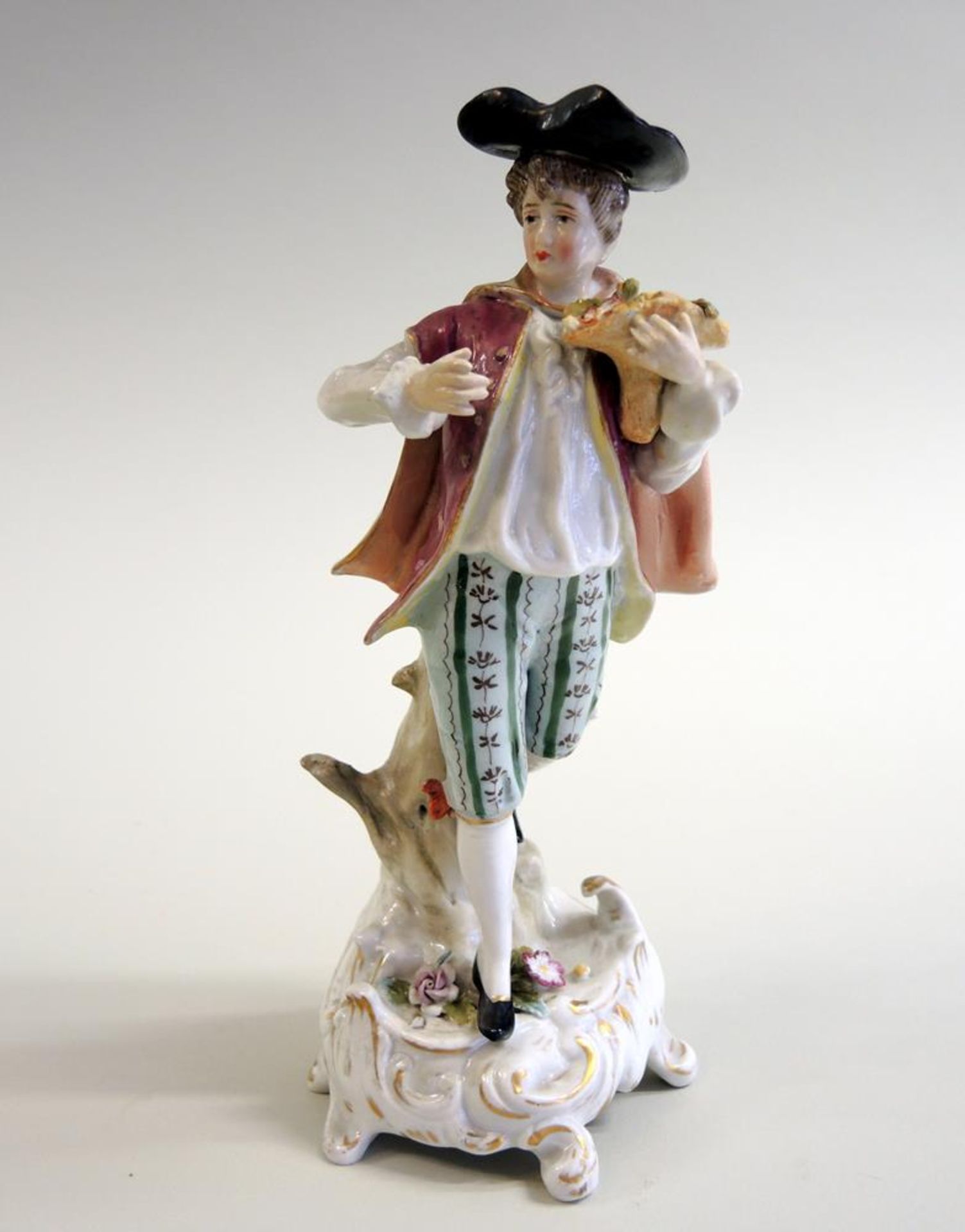 Frankenthal Porzellan Figur, Höfling mit BlumenkorbFrankenthal Porzellan Figur, Höfling mit