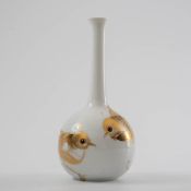 Vase mit Goldvögeln, Fürstenberg 20.JH.  Kugeliger Korpus mit goldenen Vögeln dekoriert. Hoher