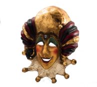 Venezianische Karnevalsmaske  Pappmache, polychrom und goldfarben bemalt, Gesicht mit goldenen