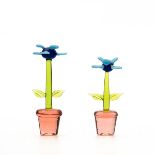 Miniatur Blumentöpfe, Murano  Töpfchen aus Rosalinglas, Blütenstengel grünes und Blüte opakes