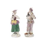 Kinderpaar mit Federvieh, Meissen um 1755  Polychrom  bemalt. Auf Rocaillensockel mit goldenen